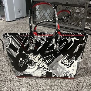 Christian Louboutin purse never been used